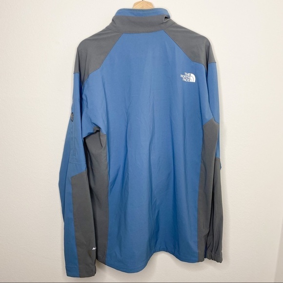 The northface zip up with front pockets jacket - Picture 7 of 10